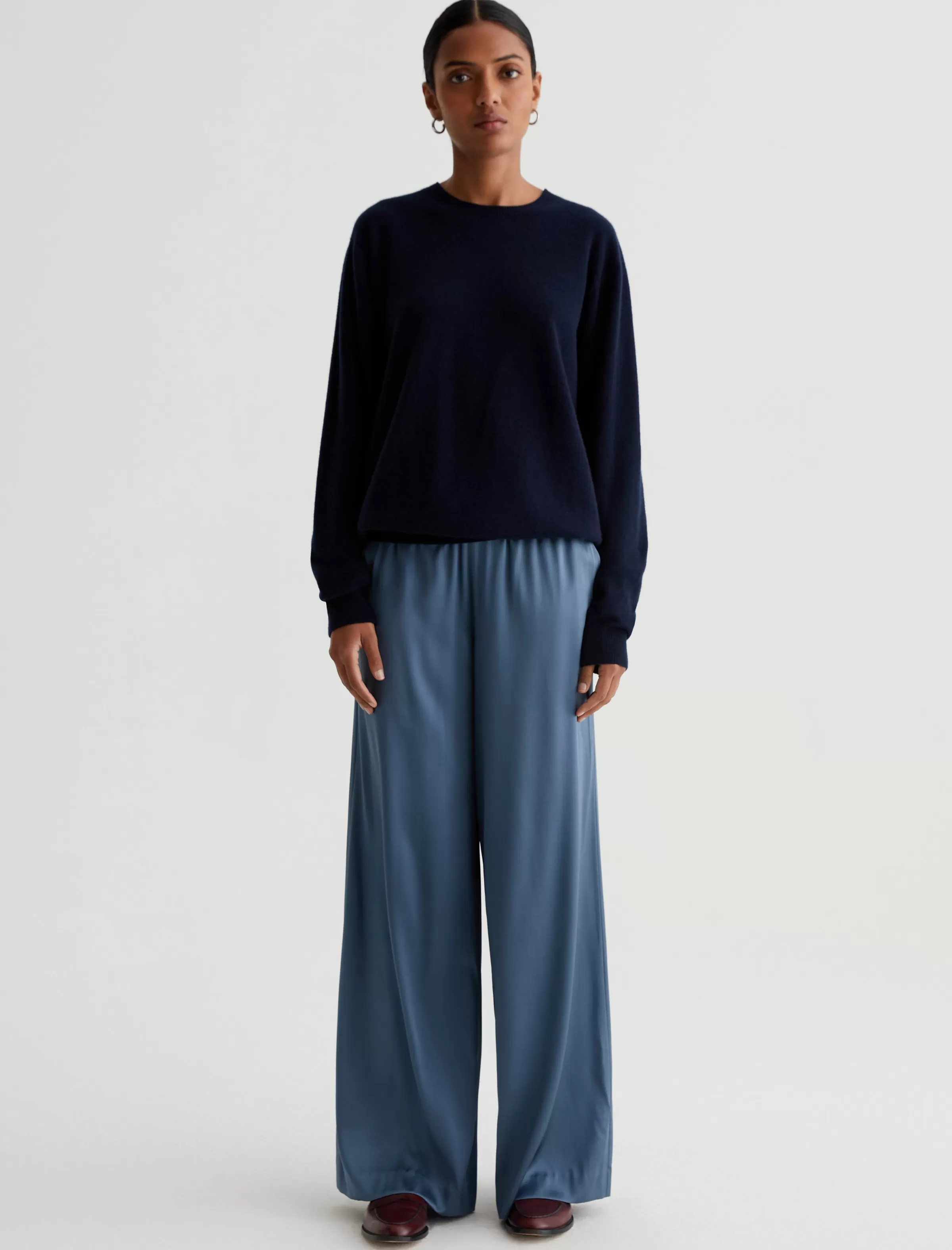 Store Kayla Women Pants & Trousers | Mid-Rise